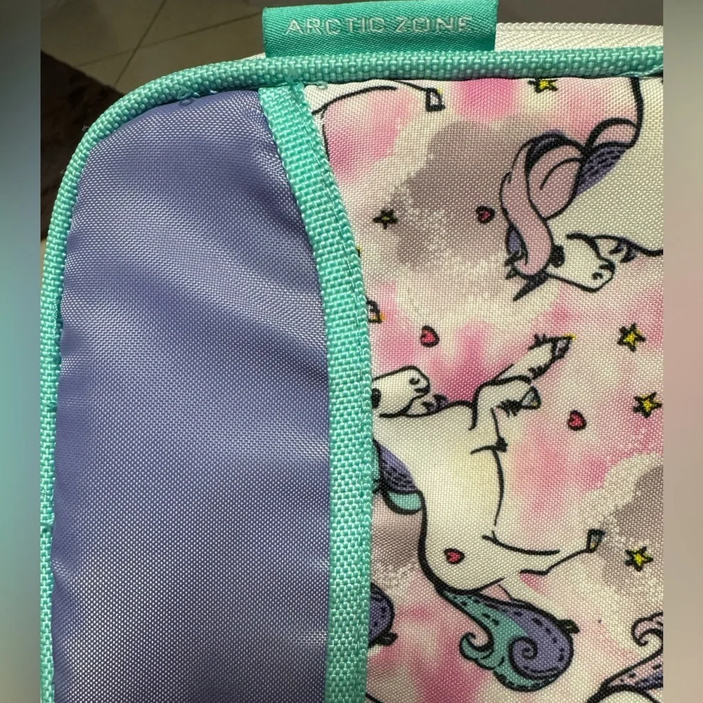 Artic Zone Unicorn insulated lunch bag - Picture 4 of 4